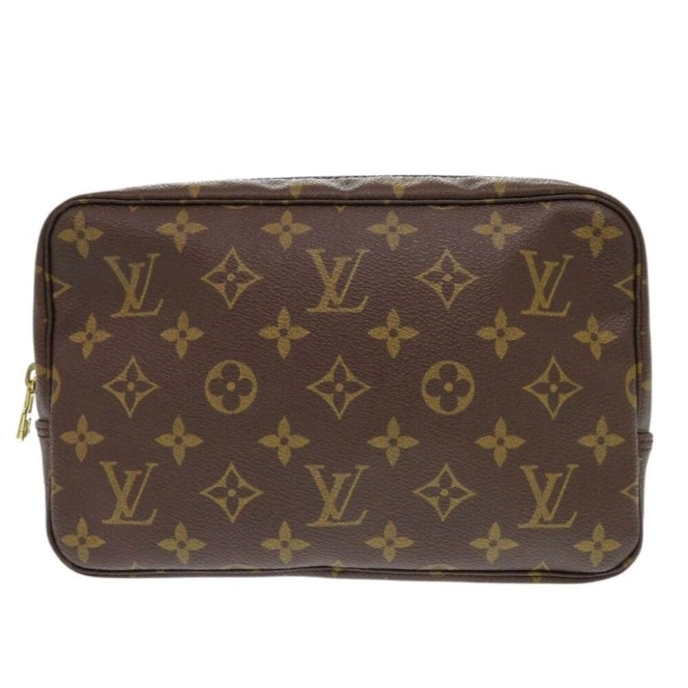 AUTHENTIC LOUIS VUITTON Monogram Trousse Toilette 23 Pouch Bag LTJ451-010226